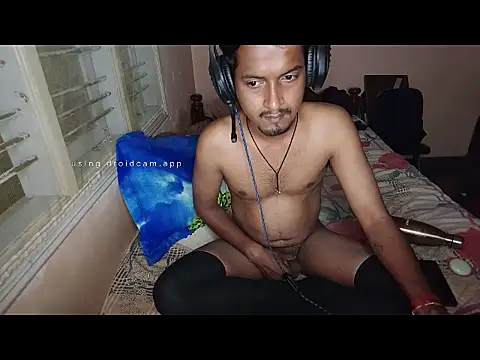 Snapshot of Sexypavi09 chatting on 15, 10, 2025 Sexypavi09 online show from 15, 10, 2025