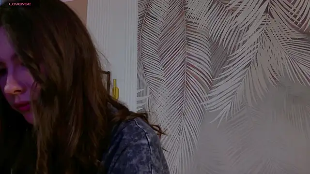 Marie Diaze online show from 21, 6, 2026
