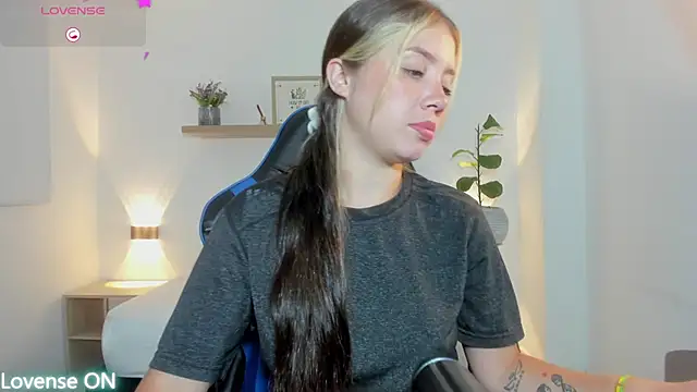 Snapshot of nataly_rodri chatting on 14, 7, 2026 nataly rodri online show from 14, 7, 2026
