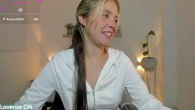 Snapshot of nataly_rodri chatting on 28, 7, 2026 nataly rodri online show from 28, 7, 2026