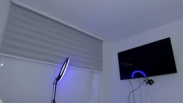 GarciaMilu online show from 29, 1, 2025