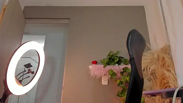 Snapshot of GarciaMilu chatting on 29, 4, 2026 GarciaMilu online show from 29, 4, 2026