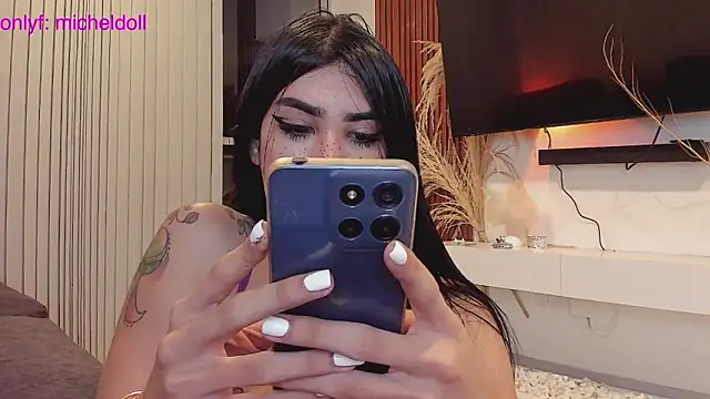 Snapshot of GarciaMilu chatting on 8, 6, 2026 GarciaMilu online show from 8, 6, 2026