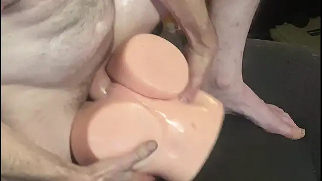 Snapshot of leanjamesdean chatting on 4, 12, 2024 leanjamesdean online show from 4, 12, 2024