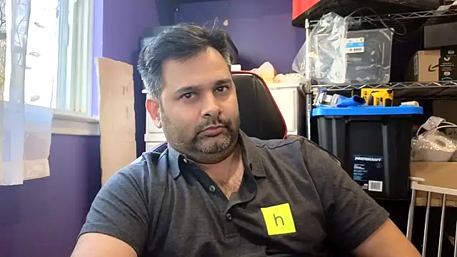 Snapshot of Sakhtlaundaz chatting on 30, 4, 2026 Sakhtlaundaz online show from 30, 4, 2026