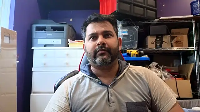 Snapshot of Sakhtlaundaz chatting on 11, 5, 2026 Sakhtlaundaz online show from 11, 5, 2026