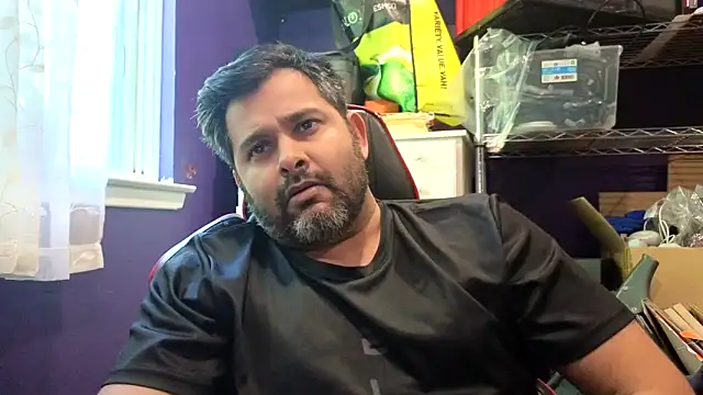Snapshot of Sakhtlaundaz chatting on 29, 5, 2026 Sakhtlaundaz online show from 29, 5, 2026