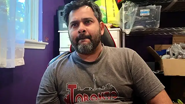 Snapshot of Sakhtlaundaz chatting on 31, 5, 2026 Sakhtlaundaz online show from 31, 5, 2026