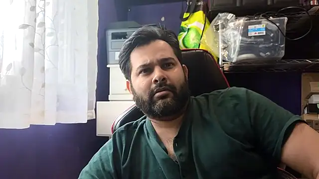 Snapshot of Sakhtlaundaz chatting on 15, 6, 2026 Sakhtlaundaz online show from 15, 6, 2026