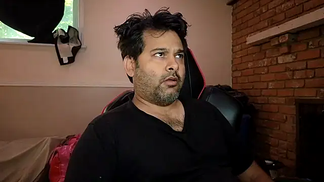 Snapshot of Sakhtlaundaz chatting on 20, 7, 2026 Sakhtlaundaz online show from 20, 7, 2026