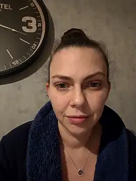 LEAsquirt91 online show from 11, 2, 2025