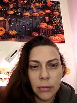 LEAsquirt91 online show from 28, 11, 2025