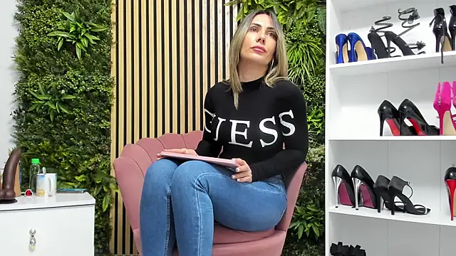 sweetcherry30 online show from 2, 4, 2026