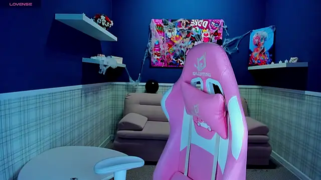 Snapshot of Lexi_Split chatting on 30, 10, 2025 Lexi Split online show from 30, 10, 2025