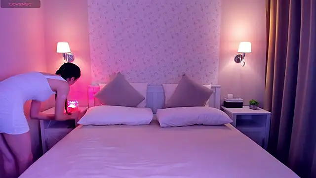 Lexi Split online show from 23, 11, 2025