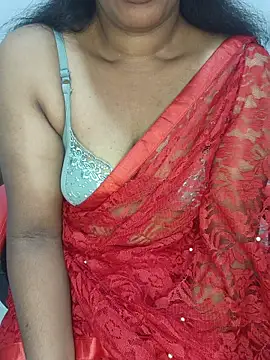 Snapshot of Malluivaniya chatting on 4, 12, 2025 Malluivaniya online show from 4, 12, 2025