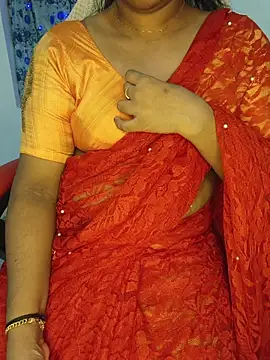 Snapshot of Malluivaniya chatting on 7, 7, 2026 Malluivaniya online show from 7, 7, 2026