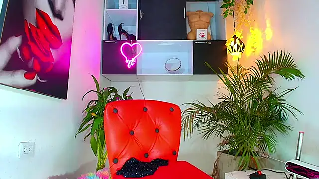 Snapshot of SQUIRT4UMEGAN chatting on 4, 2, 2025 SQUIRT4UMEGAN online show from 4, 2, 2025