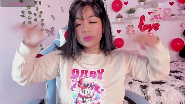 Emily restrepo online show from 15, 2, 2025