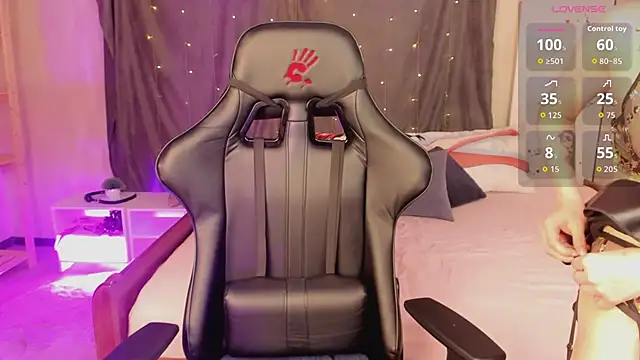Snapshot of Michel_Momsen chatting on 22, 5, 2026 Michel Momsen online show from 22, 5, 2026