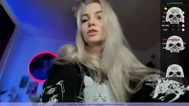 Snapshot of Fridart-house_Fortuna chatting on 24, 9, 2025 Fridart-house Fortuna online show from 24, 9, 2025