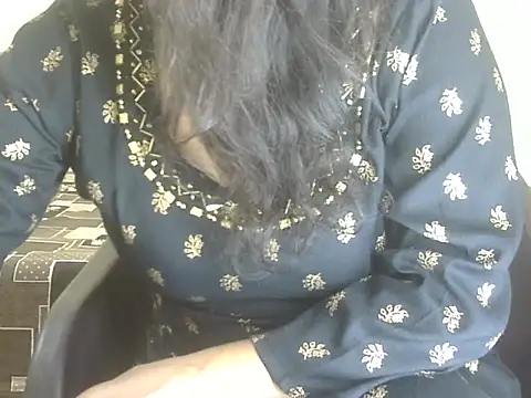 Lusty Wife1 online show from 27, 9, 2025