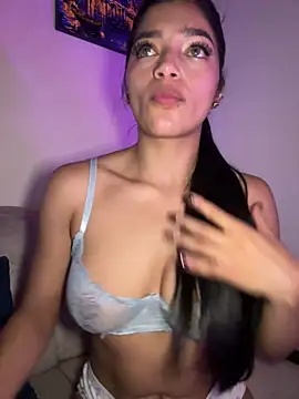 Snapshot of AgathaGeorgiou chatting on 3, 7, 2026 AgathaGeorgiou online show from 3, 7, 2026