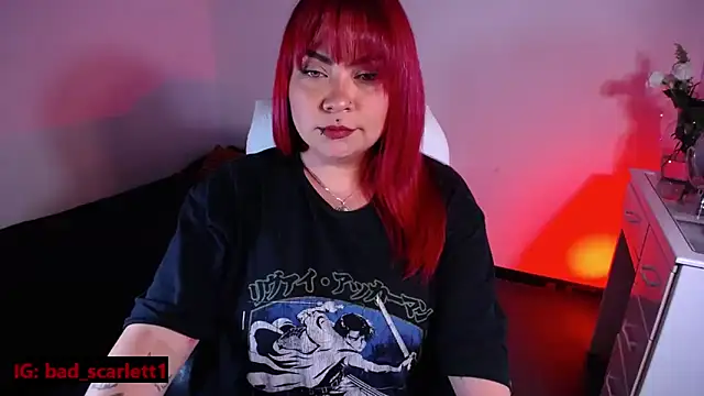 Snapshot of bad_scarlett1 chatting on 15, 12, 2025 bad scarlett1 online show from 15, 12, 2025
