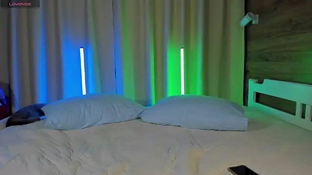 Snapshot of Elizabeth_Hottie_ chatting on 18, 1, 2025 Elizabeth Hottie  online show from 18, 1, 2025