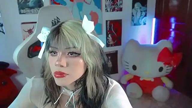 Snapshot of Deadly_Doll chatting on 26, 10, 2025 Deadly Doll online show from 26, 10, 2025