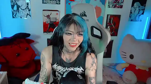 Snapshot of Deadly_Doll chatting on 30, 11, 2025 Deadly Doll online show from 30, 11, 2025