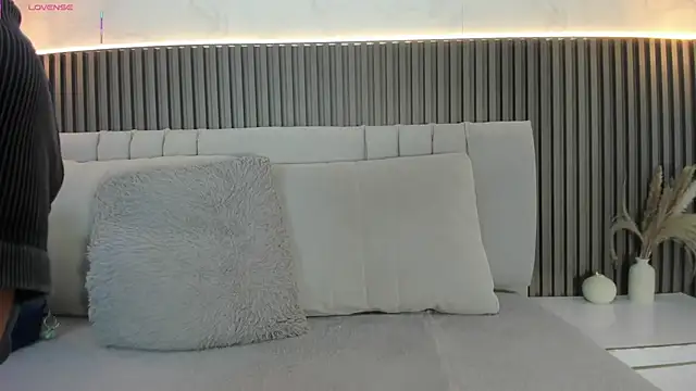 SHANONCLARK online show from 18, 11, 2025