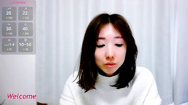 Snapshot of Love_me_Eri_ chatting on 10, 3, 2025 Love me Eri online show from 10, 3, 2025