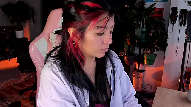 Snapshot of annie_walker6 chatting on 7, 2, 2026 annie walker6 online show from 7, 2, 2026