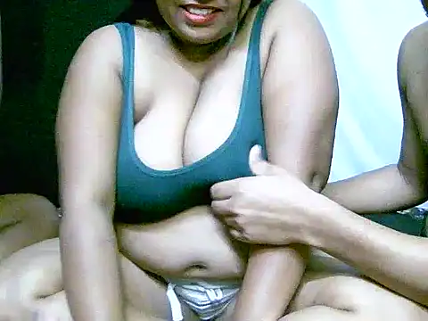 flamingoss online show from 4, 1, 2025