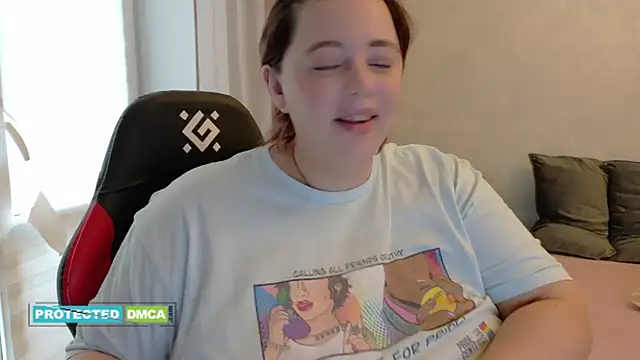 MargoCurves online show from 25, 1, 2025