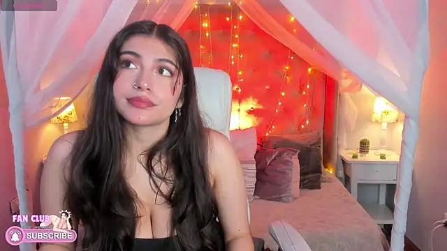 Ellie Jhonson   online show from 10, 1, 2025