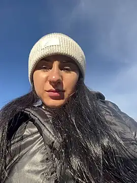 JenniferEdith online show from 17, 12, 2024