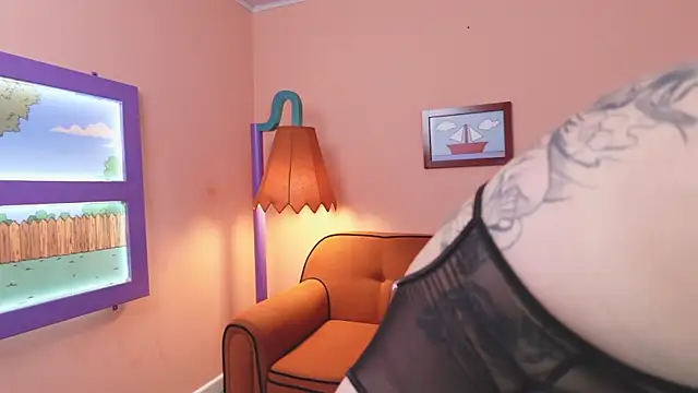 miss canndy online show from 9, 4, 2026