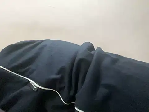 Snapshot of CALVINXXX chatting on 7, 4, 2026 CALVINXXX online show from 7, 4, 2026