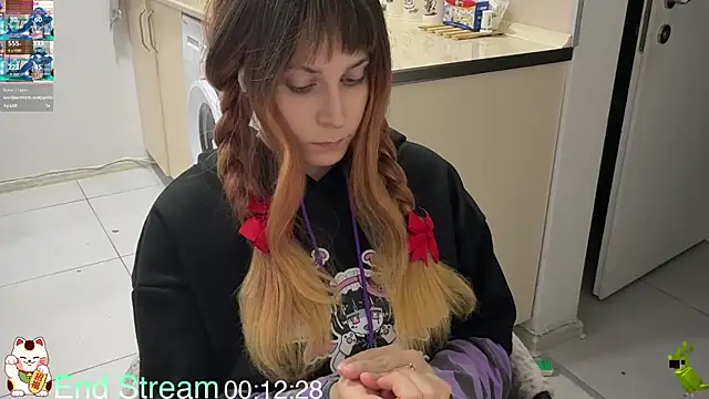 ShiroiFubuki online show from 15, 4, 2026