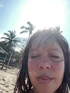 Bruja lu online show from 25, 2, 2025