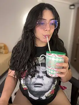 Lia flowers online show from 26, 2, 2026