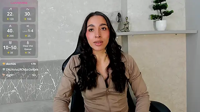 KAYLA BATISTA online show from 10, 7, 2026