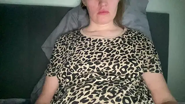vanessa4you online show from 15, 10, 2025