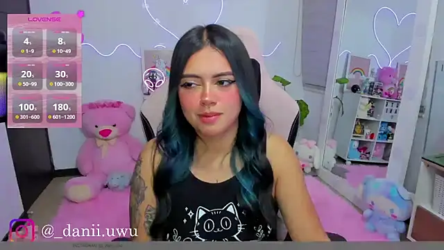 Snapshot of CuteDani_ chatting on 16, 3, 2026 CuteDani online show from 16, 3, 2026