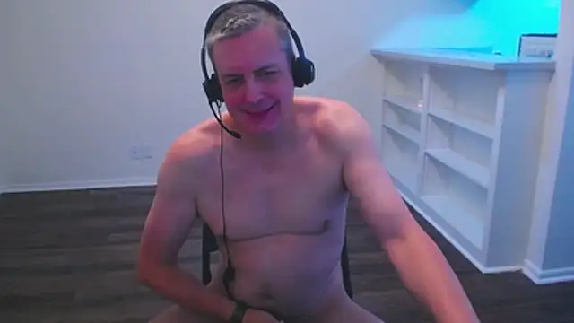 Snapshot of JulioMaximus chatting on 29, 11, 2025 JulioMaximus online show from 29, 11, 2025