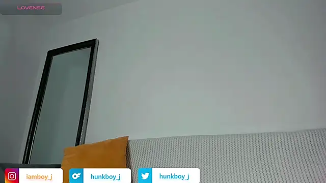 Snapshot of FitnessMaleModel chatting on 5, 10, 2025 FitnessMaleModel online show from 5, 10, 2025