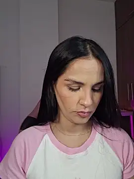 Snapshot of heyshaa chatting on 17, 2, 2026 heyshaa online show from 17, 2, 2026