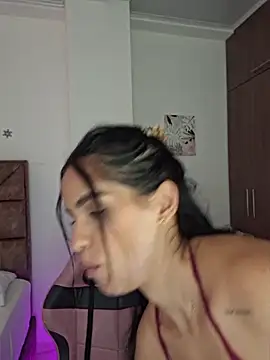 Snapshot of heyshaa chatting on 28, 2, 2026 heyshaa online show from 28, 2, 2026